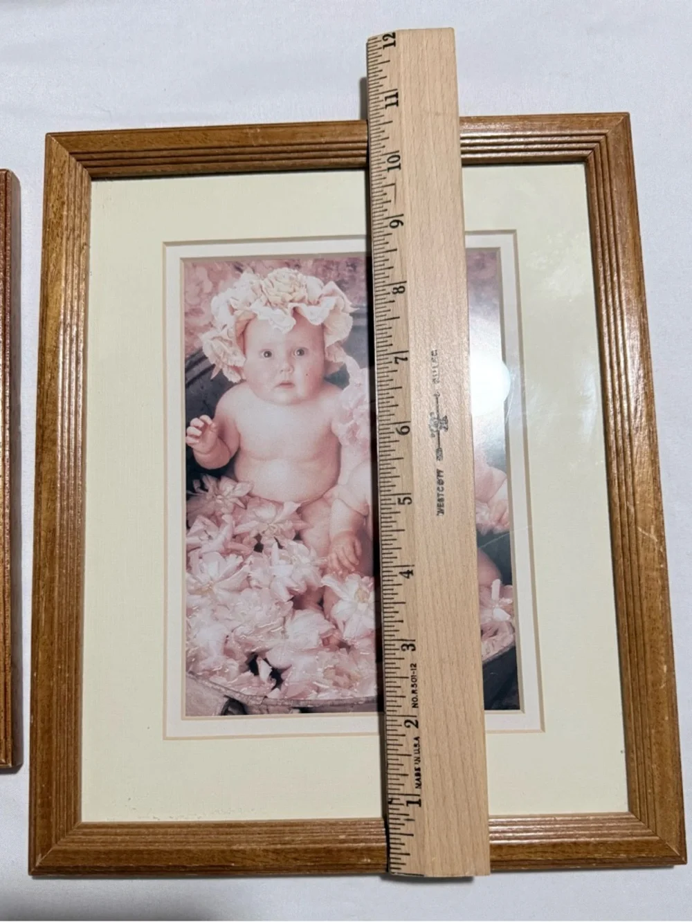 Vintage Framed Anne Geddes Bathroom Wall Artwork  Set Of 3 wood Frames 1990’s